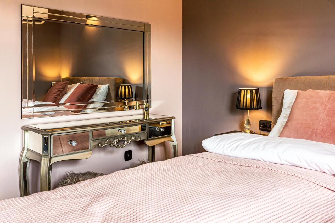 H&G Boutique Apartments 오시비엥침 외부 사진